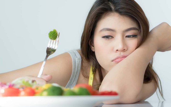 Segera Kenali, Beberapa Gangguan Makan Berbahaya Ini Sering Menyerang Wanita