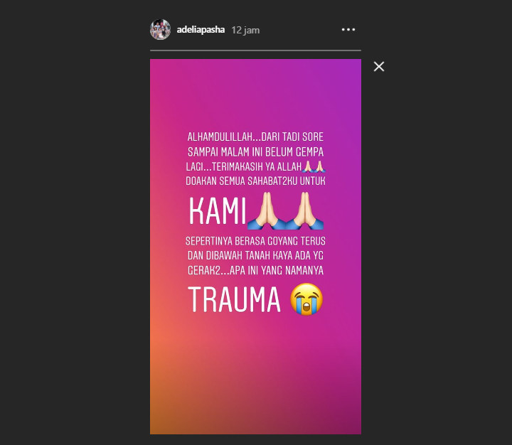 Adelia Curhat Trauma