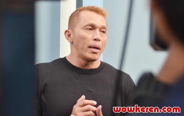 Bang Tigor Menjelaskan dengan Serius Perihal Perlakuan Sang Istri Selama Menikah