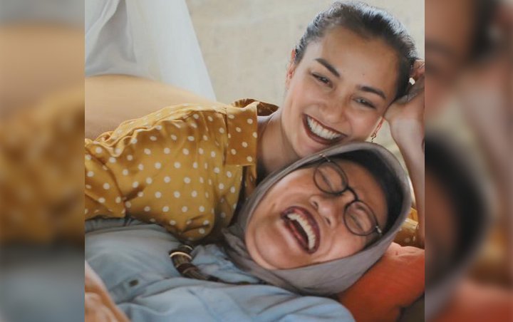 Atiqah Menghilang di Tengah Kehebohan Ratna Sarumpaet