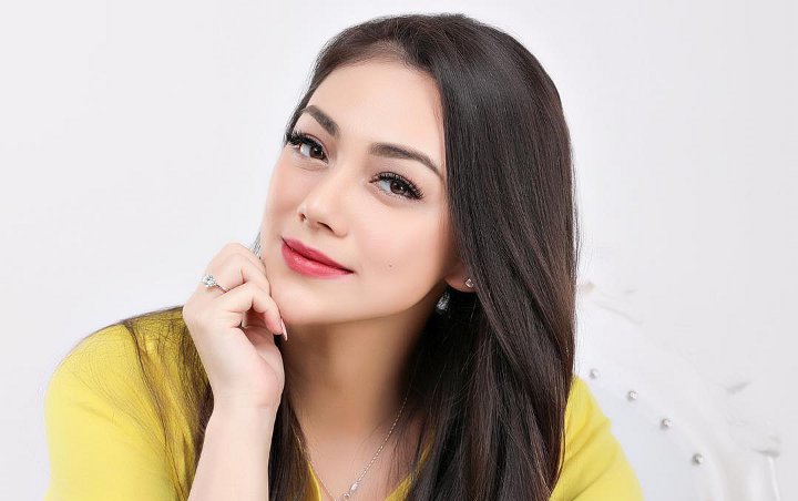 Bagikan Foto Pakai Kerudung, Celine Evangelista Dipuji Cantiknya Keterlaluan