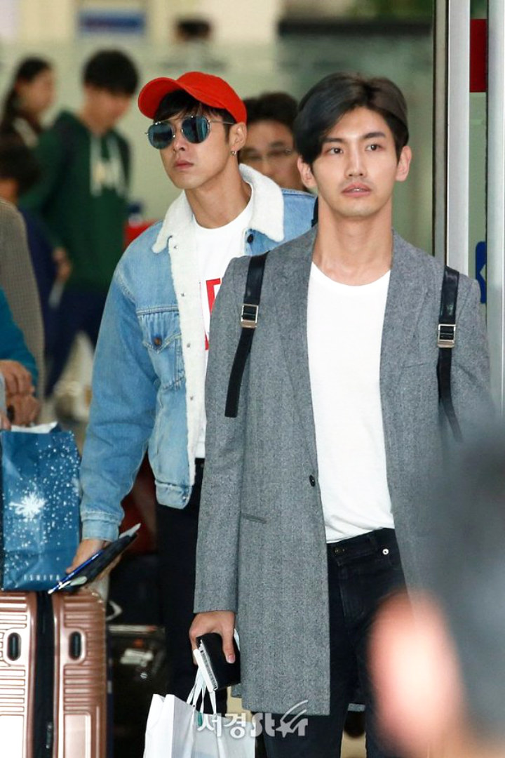 Gaya Hingga Wajah Tanpa Makeup Yunho dan Changmin TVXQ Jadi Perhatian