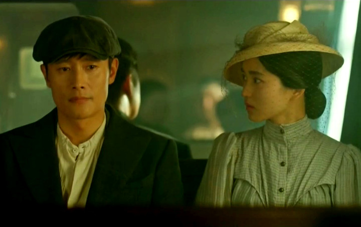 Kim Tae Ri Pilih Adegan Bareng Lee Byung Hun di 'Mr. Sunshine' Ini Paling Cantik, Setuju?
