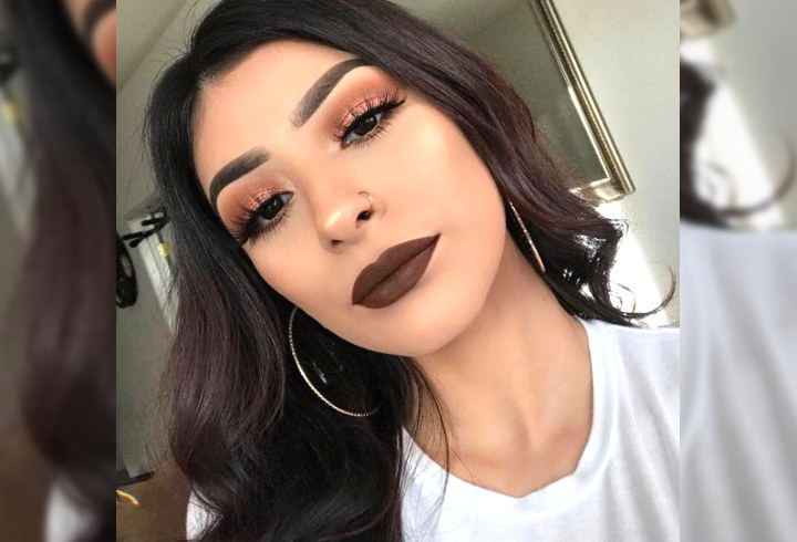 Make Up Look Western yang Seksi dengan Ciri Khas Warna Nude dan Bold