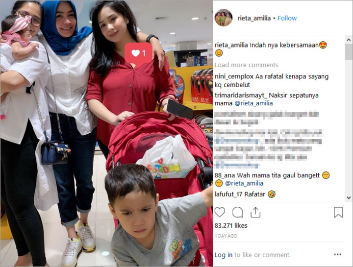 Foto Kebersamaan Rieta Amilia dan Nagita Slavina