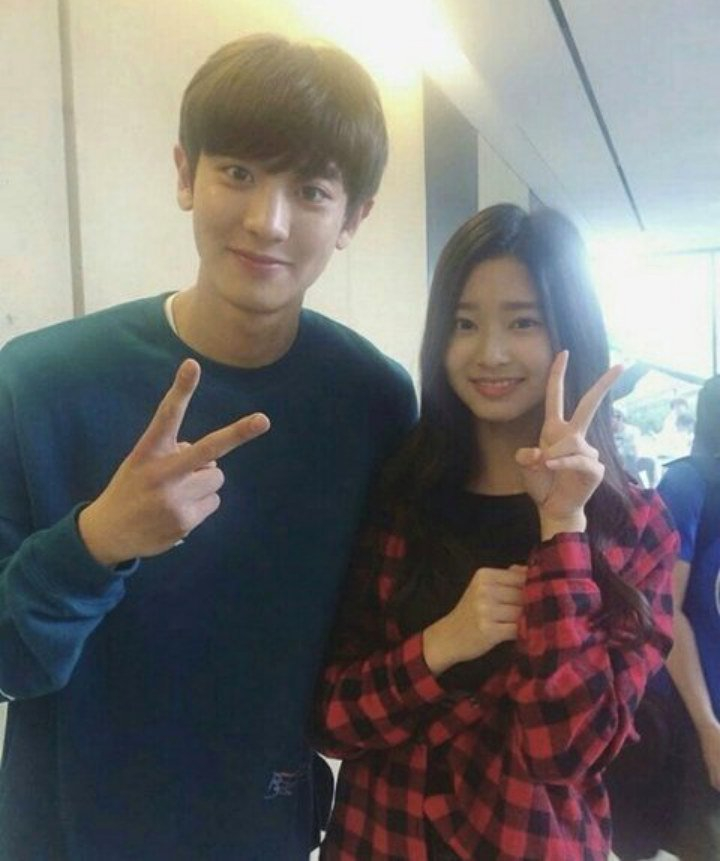 Foto Lawas Chanyeol EXO Bersama Kim Min Joo