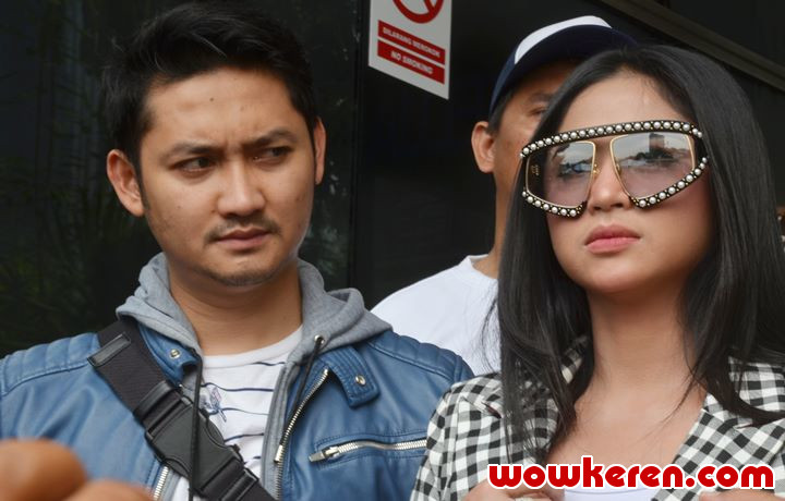 Ditemani Angga Wijaya, Dewi Persik Tak Akan Mau Diajak Berdamai