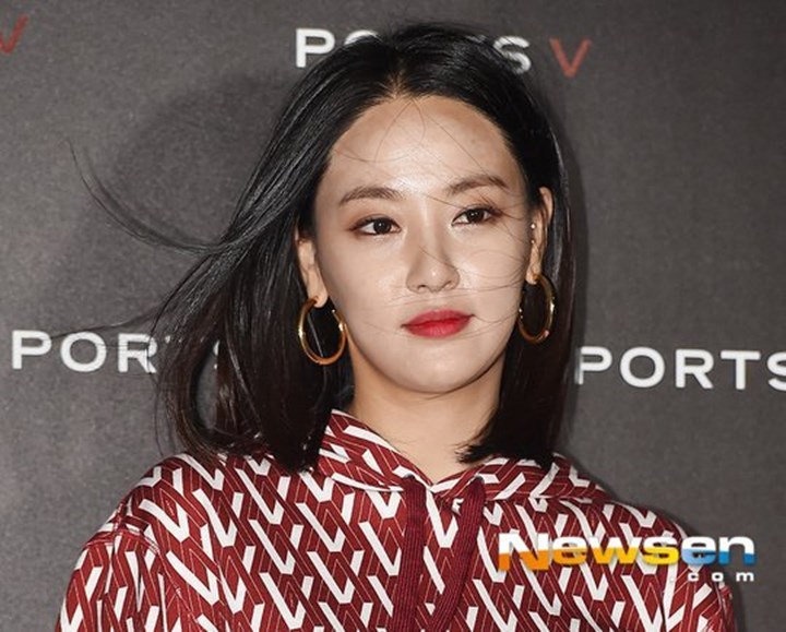 Dahi Jooyeon Jadi Bahan Gosip
