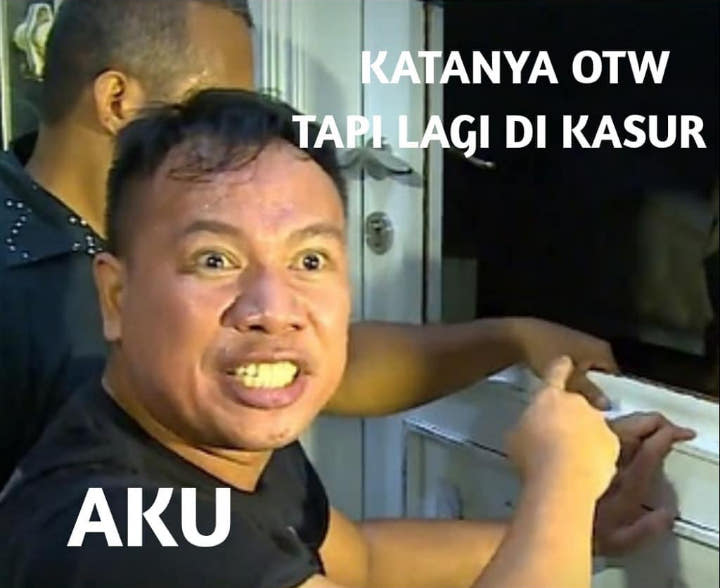 Teman Bilang OTW, Ternyata Masih di Kasur