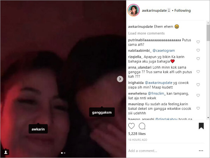 Awkarin dan pria Mesra