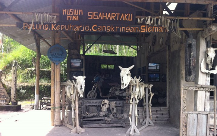 Museum Sisa Hartaku, Hasil Erupsi Gunung Berapi