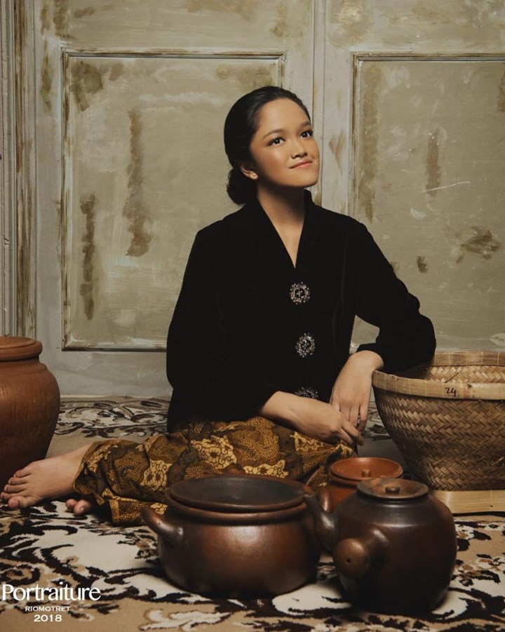 Tak Mau Kalah, Ini Pose Ala Tuan Putri Syafa 