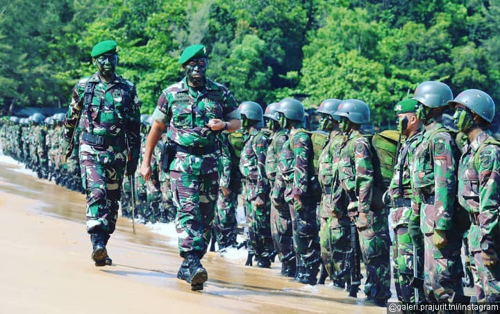 TNI Bongkar Fakta Kelompok Pembunuh 31 Pekerja di Papua Punya Senjata Standar NATO