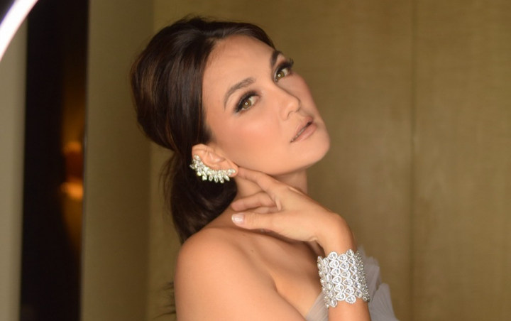 Reino Barack Diduga Lamar Syahrini, Luna Maya Curhat Galau Bikin Netter Sedih