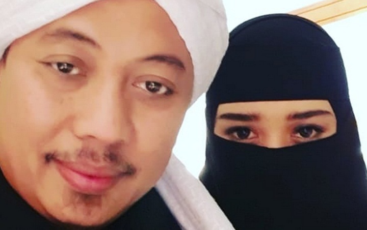 Menikah Lagi dengan Wanita Cantik, Opick Unggah Foto Berdua Minta Ini pada Netizen