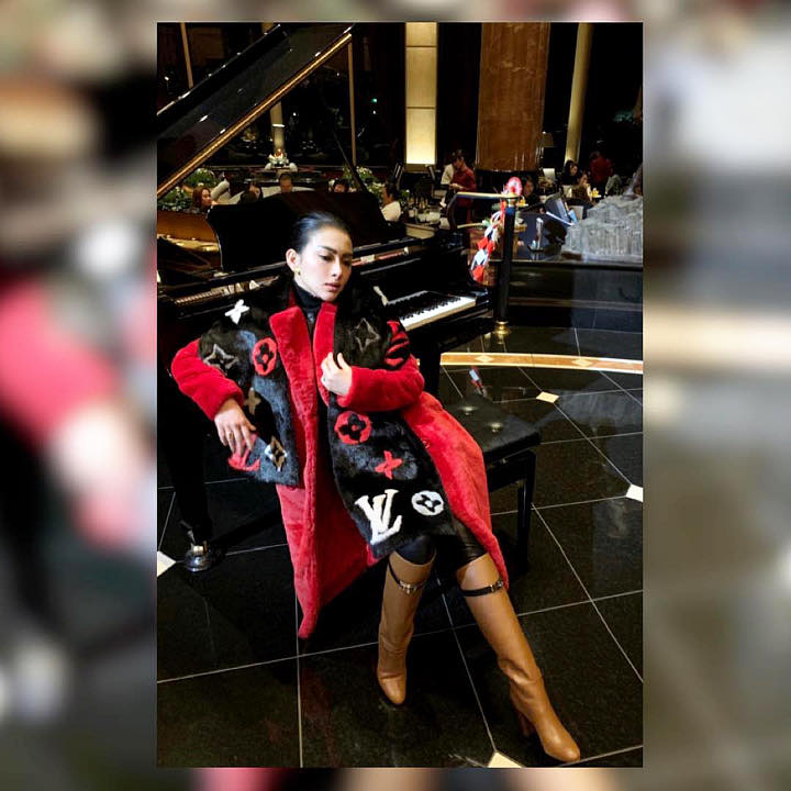 Sambut Tahun 2019, Syahrini Unggah Foto Cantik di Tokyo