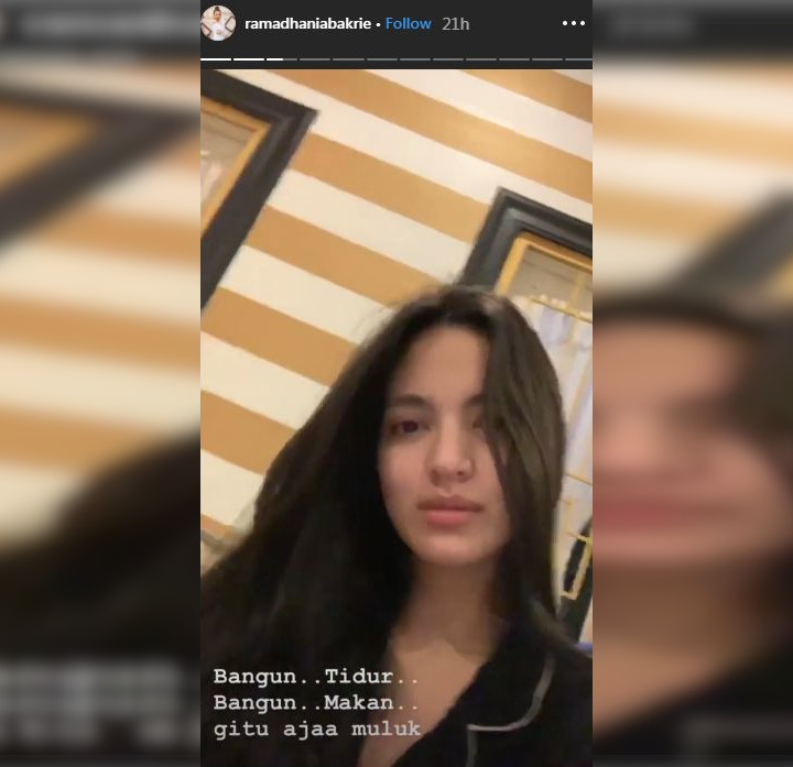 Nia Ramadhani Tanpa Riasan Sama Sekali Saat Bangun Tidur