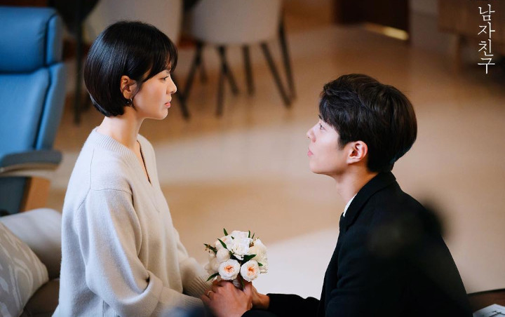'Encounter' Bocorkan Adegan Park Bo Gum Nangis Terisak, Diputus Song Hye Kyo?