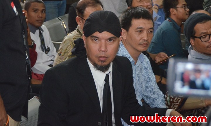 Persiapan Ahmad Dhani Mendengar Putusan Hakim