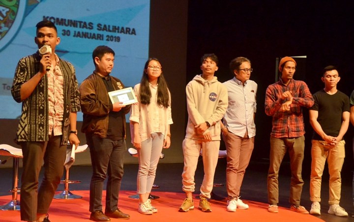  Dorong Kreativitas Anak Muda, Sutradara Film 'Love for Sale' Andi Yusuf Jadi Juri TOP Generator 