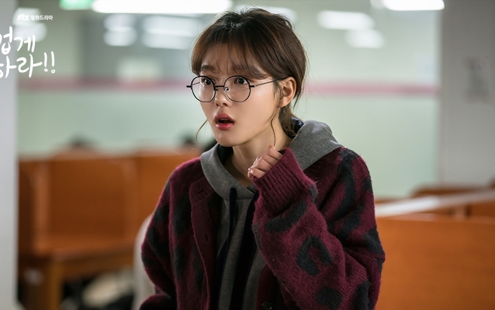 Kim Yoo Jung Akui Nyaman Perankan Karakter Jorok di 'Clean With Passion For Now'