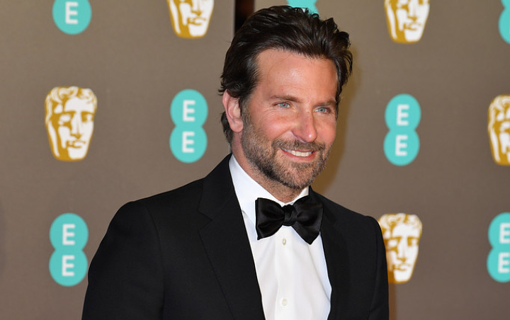 Oscar 2019: Bradley Cooper Tak Akan Nyanyikan 'Shallow' seperti dalam Film 'A Star Is Born'