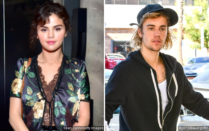 Selena Gomez Diam-Diam Kirim 'Pesan Cinta' untuk Justin Bieber