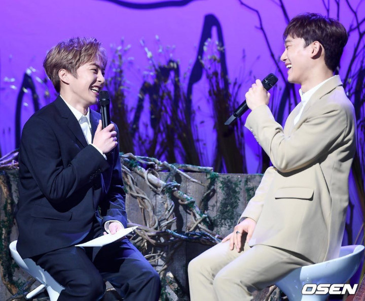 Pesan Xiumin untuk Chen Sambut Debut Solo Bikin Netter Terharu