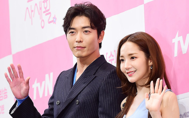 Kim Jae Wook - Park Min Young Antisipasi Adegan Romantis di 'Her Private Life'