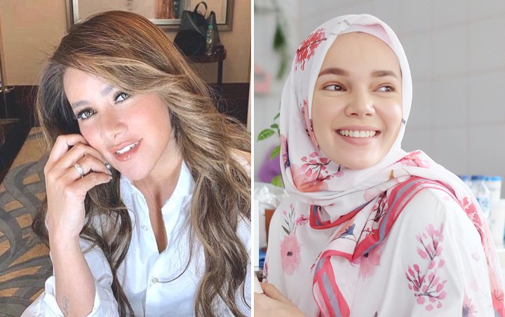 Olla Ramlan Adu Cantik Penampilan Kece Pakai Hijab Dengan Dewi Sandra, Disebut Mirip Bak Kakak-Adik