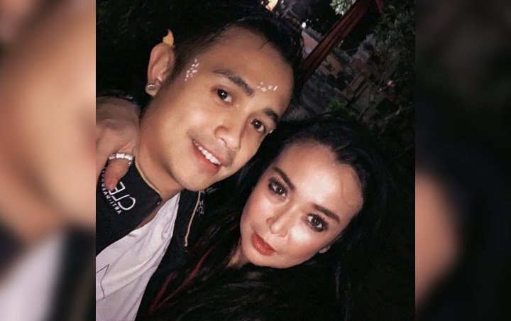 Resmi Nikahi Janda Tajir, Ternyata Begini Cara 'Norak' Ajun Perwira Taklukan Kekasih