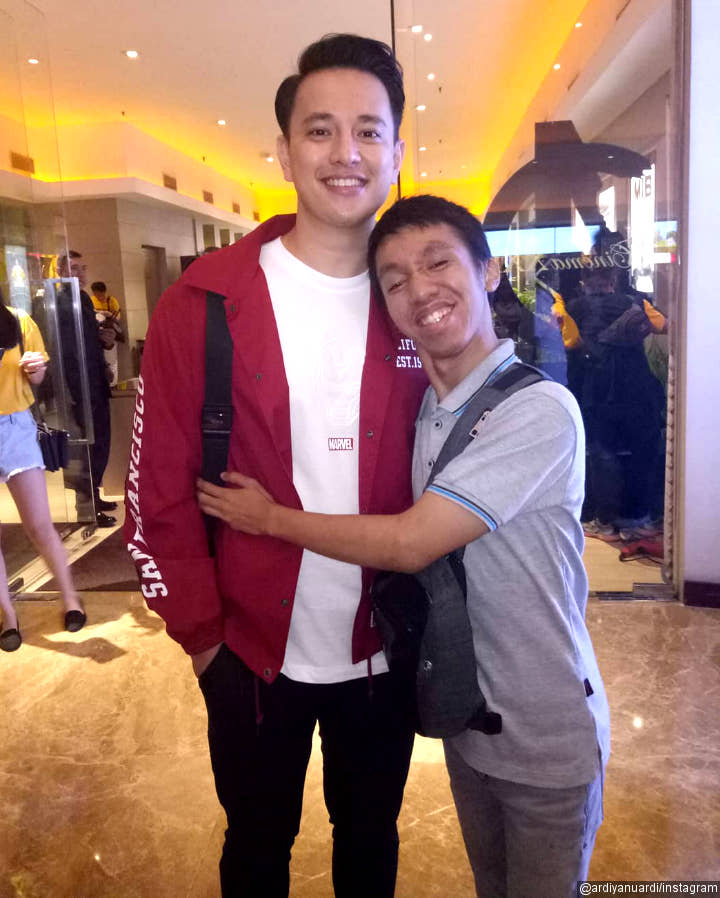 Udah Nonton di Seoul, Billy Davidson Ikut Hadiri Premiere di Tanah Air