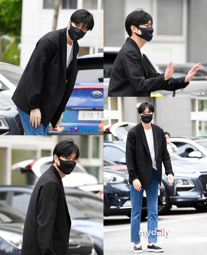 Lee Min Ho Sapa Penggemar di Hari Terakhir Wajib Militer, Netter Ikut Sambut