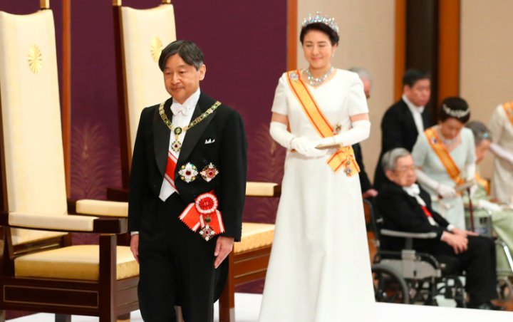 Resmi Naik Takhta, Ini Sosok Kaisar Baru Jepang Naruhito yang Lembut dan Sayang Istri