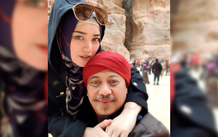 Dibully Bohong, Istri Soleha Opick Pamer Momen Haru Terima Rambut Nabi di Turki