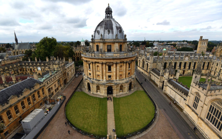 Heboh Mahasiswi Minta Sumbangan Dana Untuk Tempuh S2 di Oxford, Warganet Pro Kontra