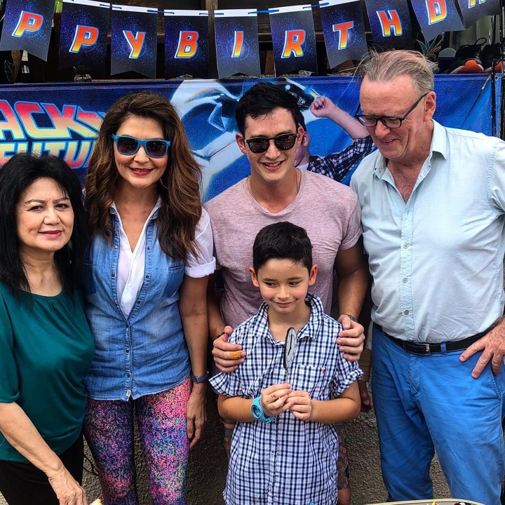 Tamara Bleszynski dan Mike Lewis Tetap Harmonis Demi Sang Anak