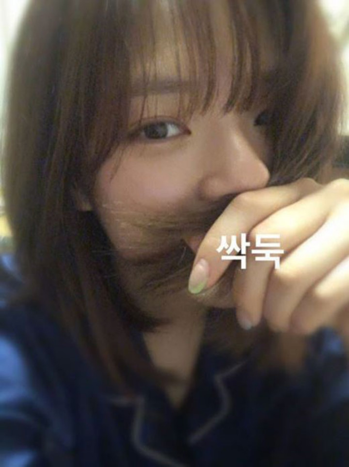 Jeongyeon Twice Malu-Malu Pamer Gaya Rambut Baru, Netizen: Cantik Banget