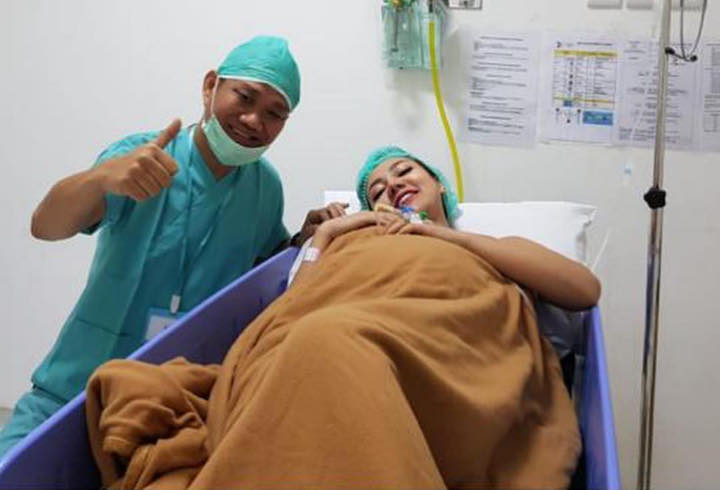 Bella Shofie dan Daniel Rigan Akhirnya Memiliki Anak pada September 2018