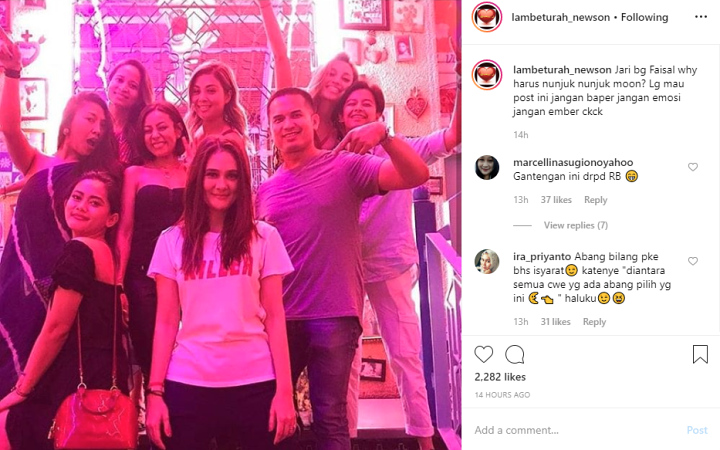 Gaya Luna Maya Cuma Pakai Kaus Dipuji Terbaik, Arah Jari Telunjuk Faisal Nasimuddin Diperbincangkan