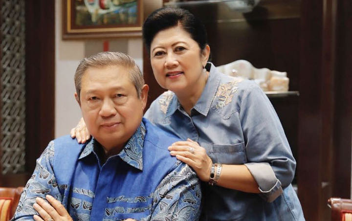Tak Buka Open House, SBY Pilih Nyekar ke Makam Ani Yudhoyono Pada Hari Pertama Lebaran