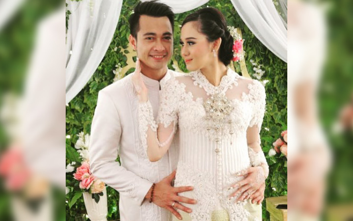 'Adu' Hidung Mancung, Ini Nama Bayi Eza Gionino yang Diharapkan Mampu Lelehkan Hati Sang Nenek