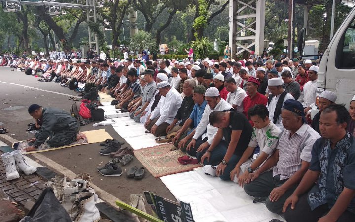 Massa Aksi 266 Ancam Tinggalkan Prabowo Jika Nekat Rekonsiliasi Dengan Jokowi
