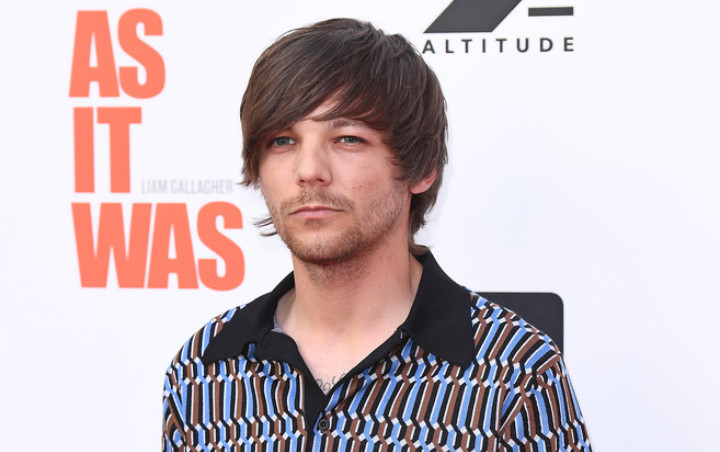 Louis Tomlinson Buka Suara Soal Adegan Seksual Fiksi dengan Harry Styles di 'Euphoria'