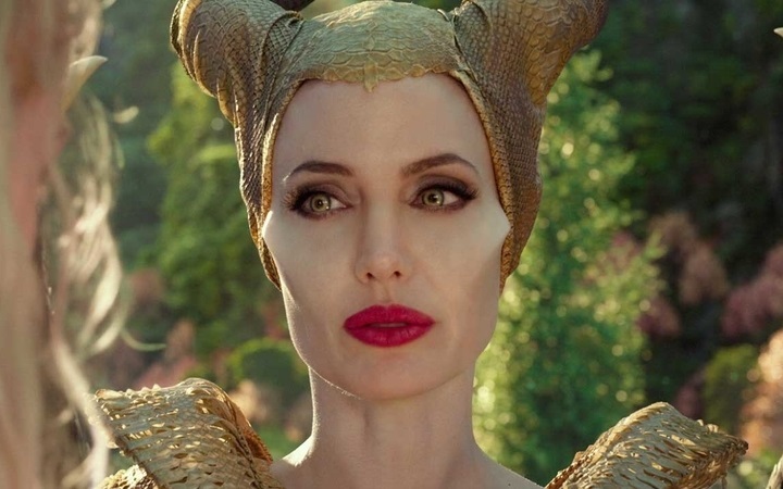 Sisi Jahat Maleficent Bangkit Kembali di Trailer Perdana 'Maleficent: Mistress of Evil'