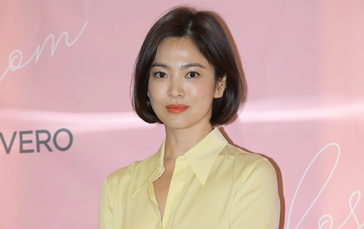 Song Hye Kyo Tampil Seksi Hadiri Acara Brand Perhiasan di Monaco, Netter Beri Komentar Beragam