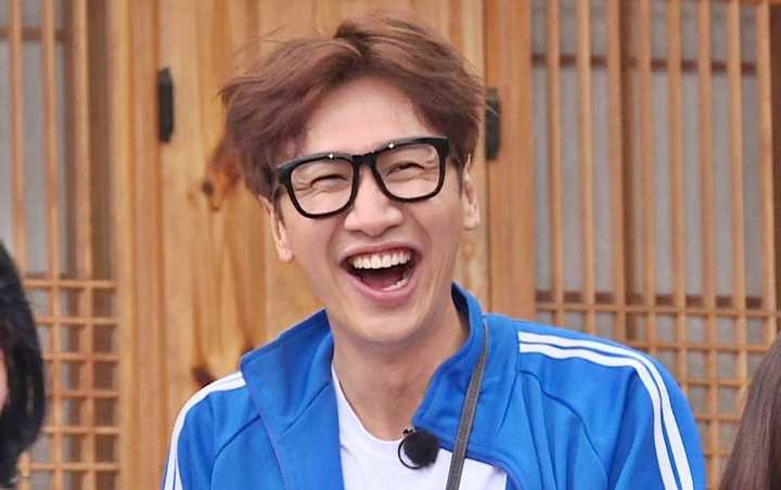 Lee Kwang Soo Kembali Diprotes Member 'Running Man', Kini Gara-Gara Celana