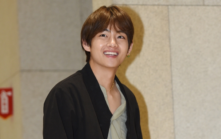 V BTS Diminta Segera Main Drama Agar Wajah Tampannya Tak Sia-Sia, Setuju?
