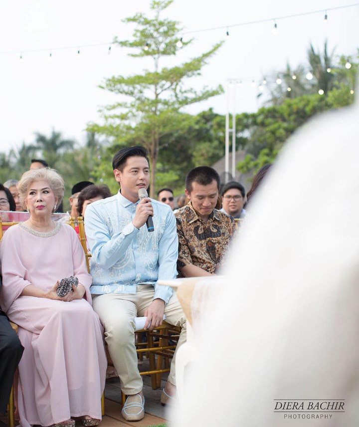 Roger Danuarta Didampingi Ustaz Felix Siauw Mengutarakan Niatnya 
