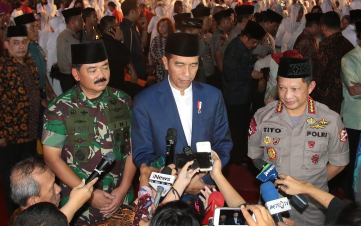 Jokowi Ancam Copot TNI-Polri Yang Gagal Atasi Kebakaran Hutan